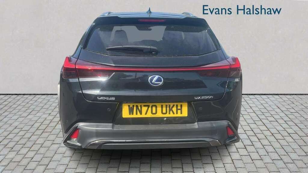 Lexus UX 250H 2.0 F-sport Cvt Nav 2020 Black #5