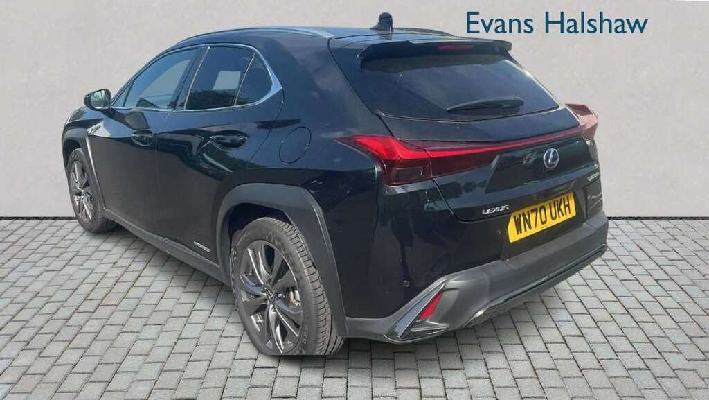 Lexus UX 250H 2.0 F-sport Cvt Nav 2020 Black #4