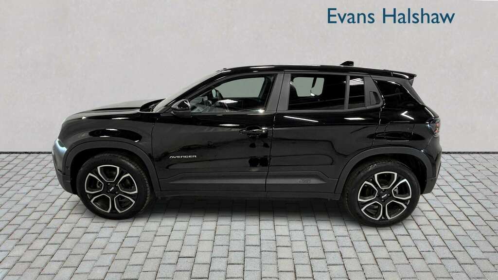 Jeep Avenger 115Kw Summit 54Kwh 2025 Red #5