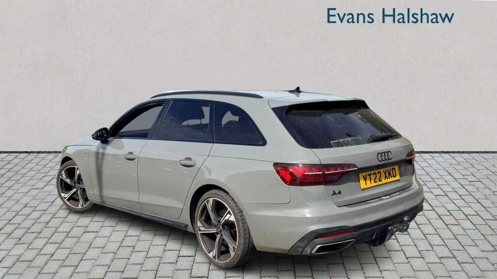 Audi A4 30 Tdi Black Edition S Tronic 2022 Grey #2