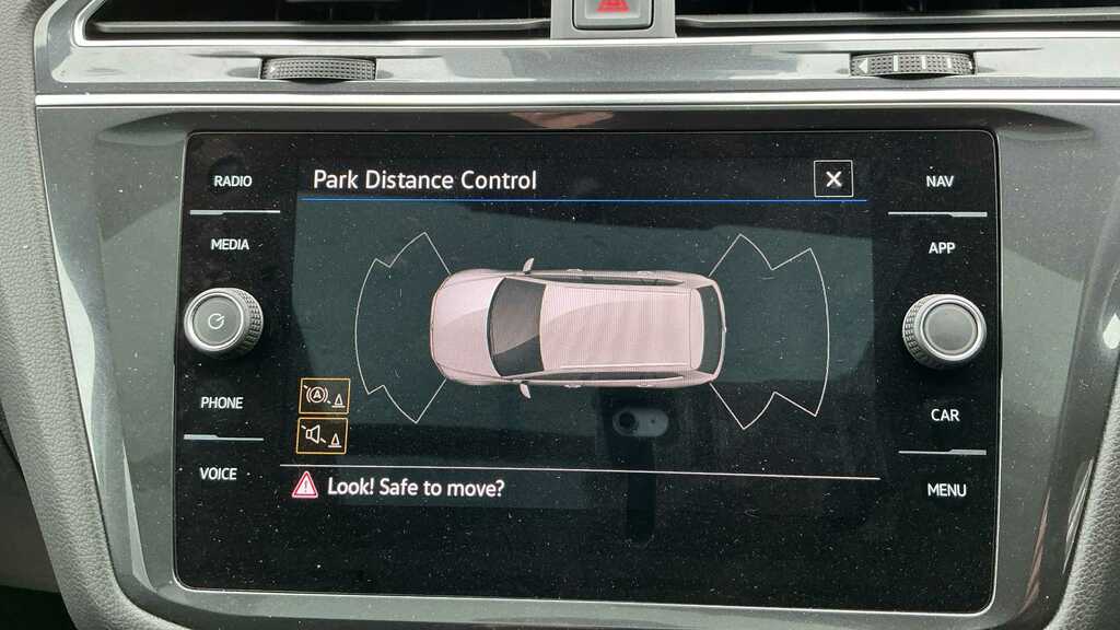 Volkswagen Tiguan Allspace Automatic Black #22