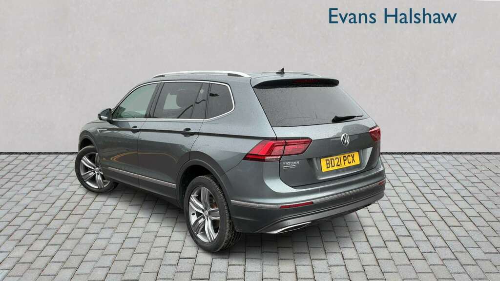 Volkswagen Tiguan Allspace 2.0 Tdi Sel 2021 Grey #2