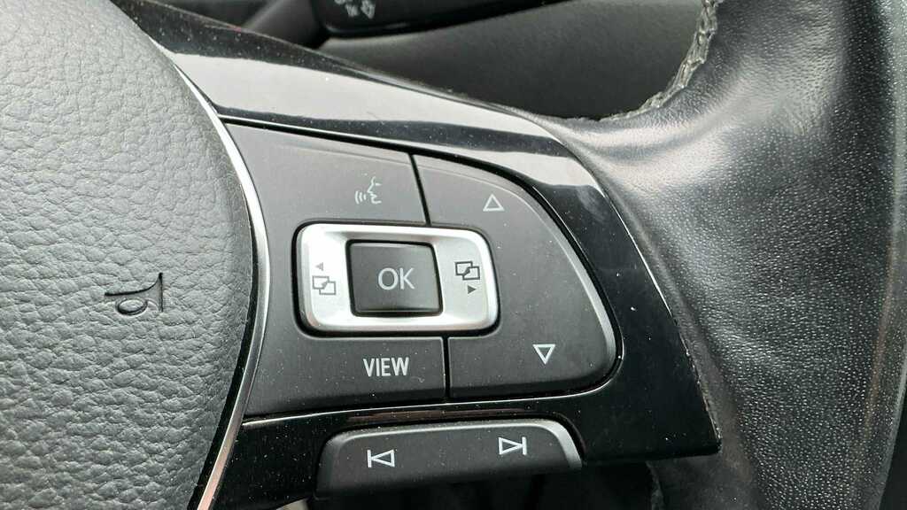 Volkswagen Tiguan Allspace Automatic Black #13