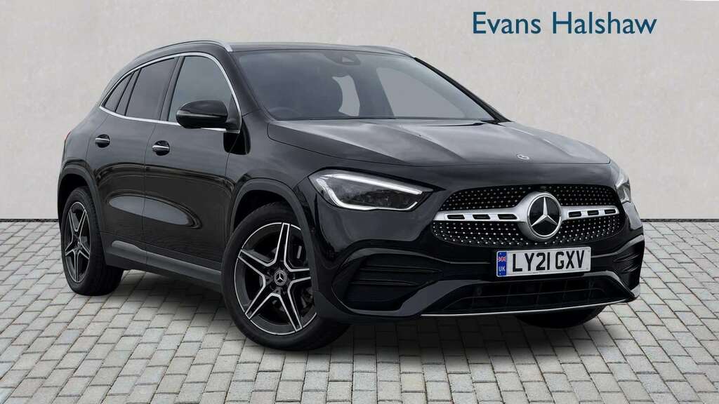 Mercedes-Benz GLA Class 180 Amg Line Premium Plus 2021 Black