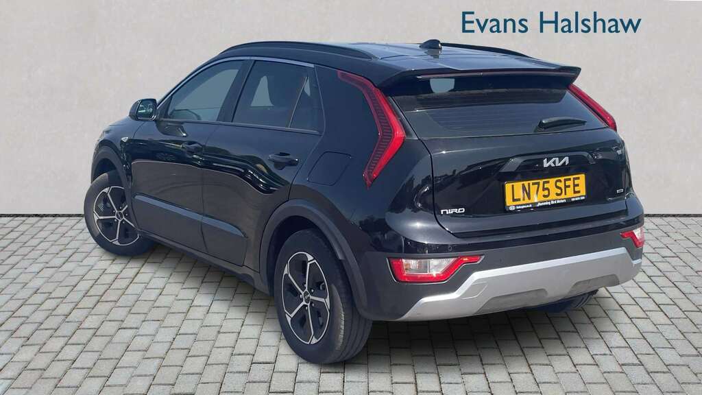 Kia Niro 1.6 Gdi 127 Hybrid 2 Nav Dct 2025 Black #2