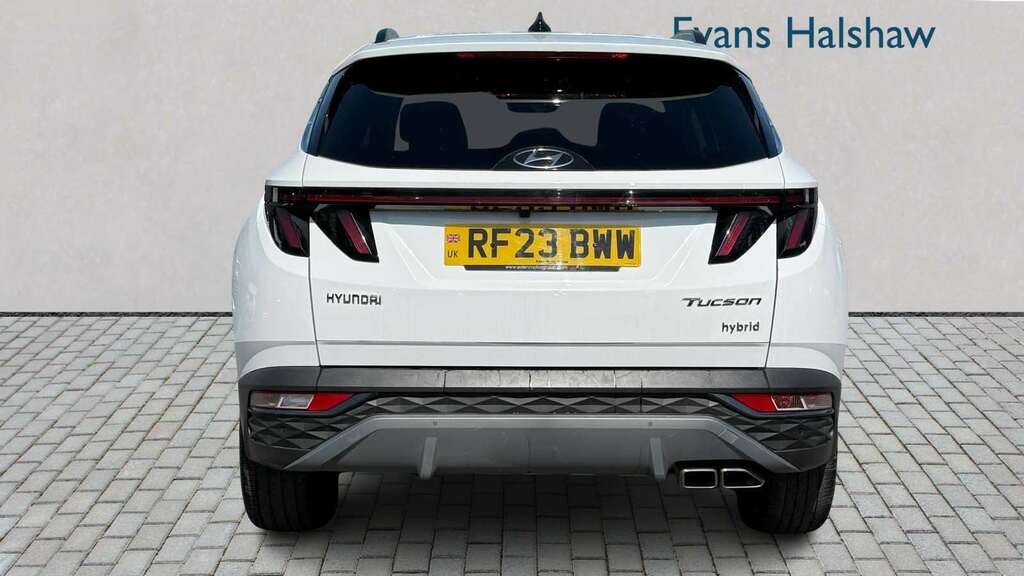Hyundai Tucson 1.6 Tgdi Hybrid 230 Premium 2Wd 2023 RF23BWW White #5