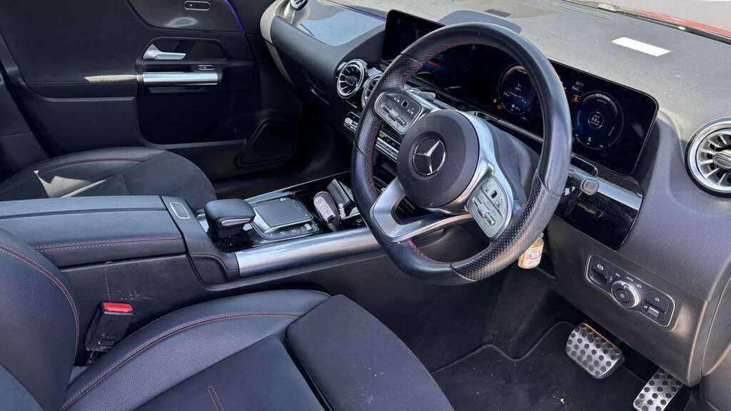Mercedes-Benz GLA Class 200 Amg Line Executive Grey #5