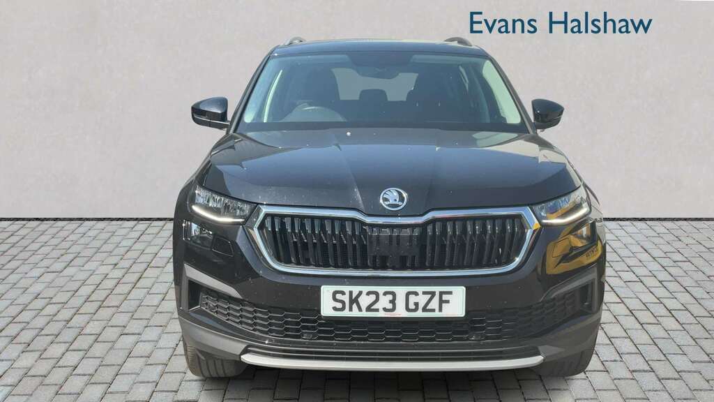 Skoda Kodiaq 1.5 Tsi Se Drive Dsg 7 Seat 2023 Black #3