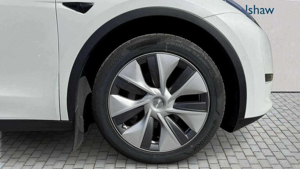 Tesla Model Y Long Range Awd 2022 White #3