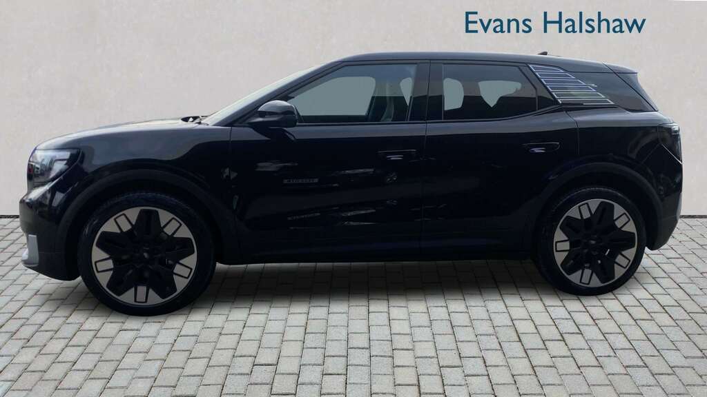 Ford Explorer 210Kw Premium 77Kwh 2026 Black #4