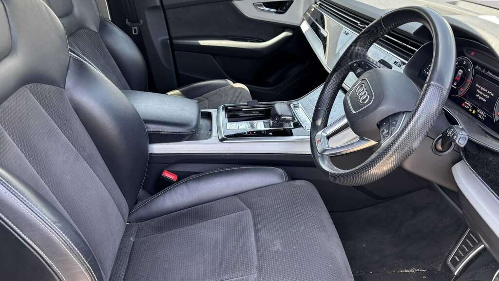 Audi Q8 50 Tdi Quattro S Line Tiptronic 2019 Black #6