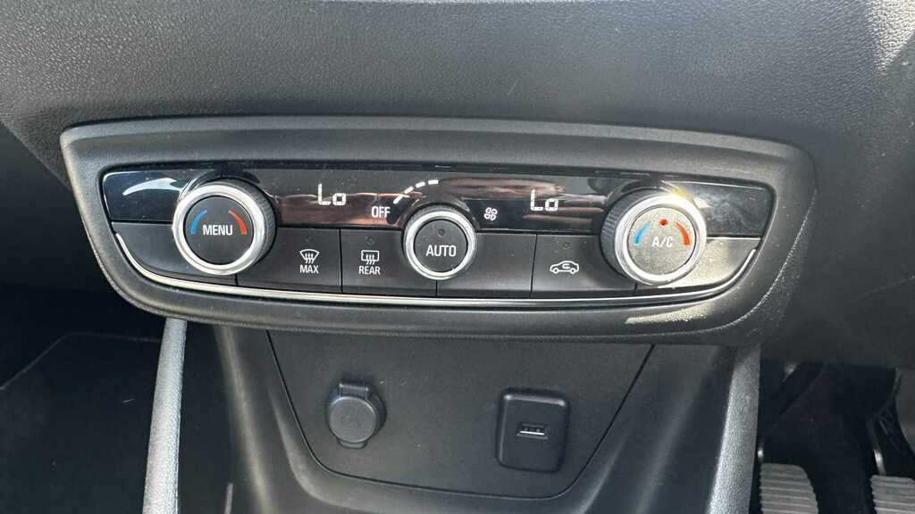 Vauxhall Crossland X 1.2 Se  #17