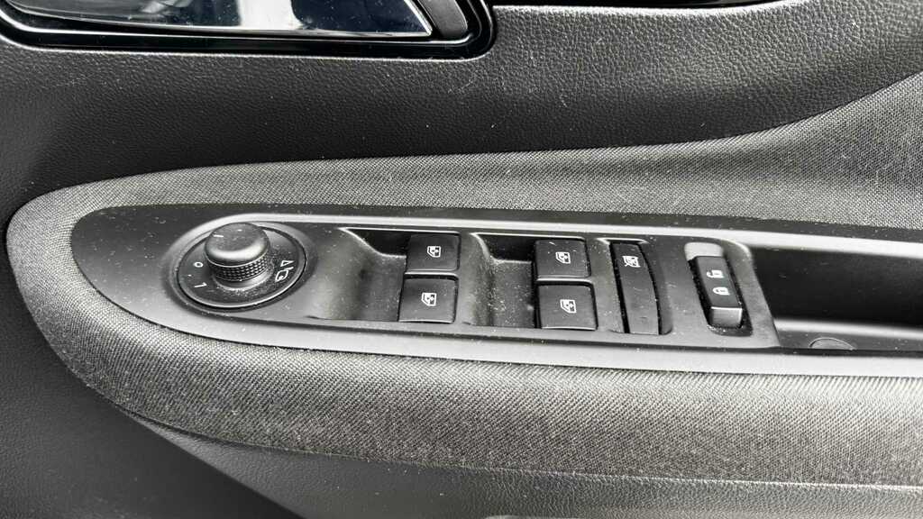 Vauxhall Mokka X X Elite 1.4 140 Turbo Ss Silver #11