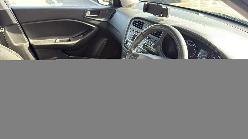 Hyundai I20 1.2 Se 2018 Grey #4