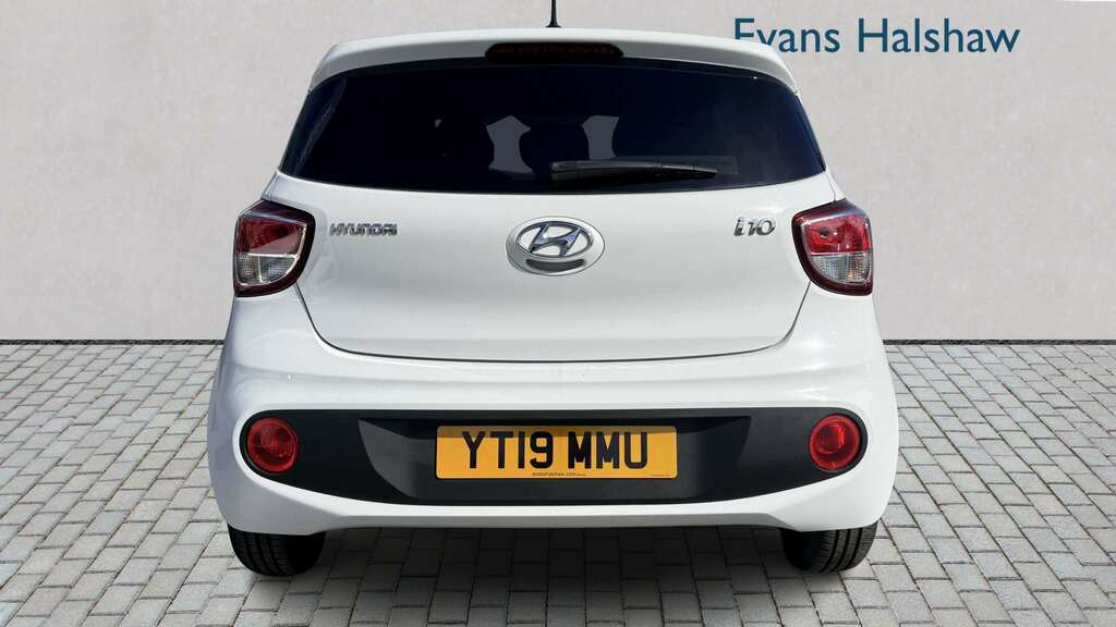Hyundai I10 1.0 Go Se 2019 White #5