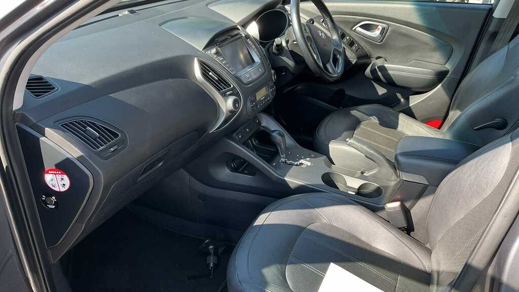 Hyundai Ix35 1.7 Crdi Se Euro 5 Ss Nav Silver #13