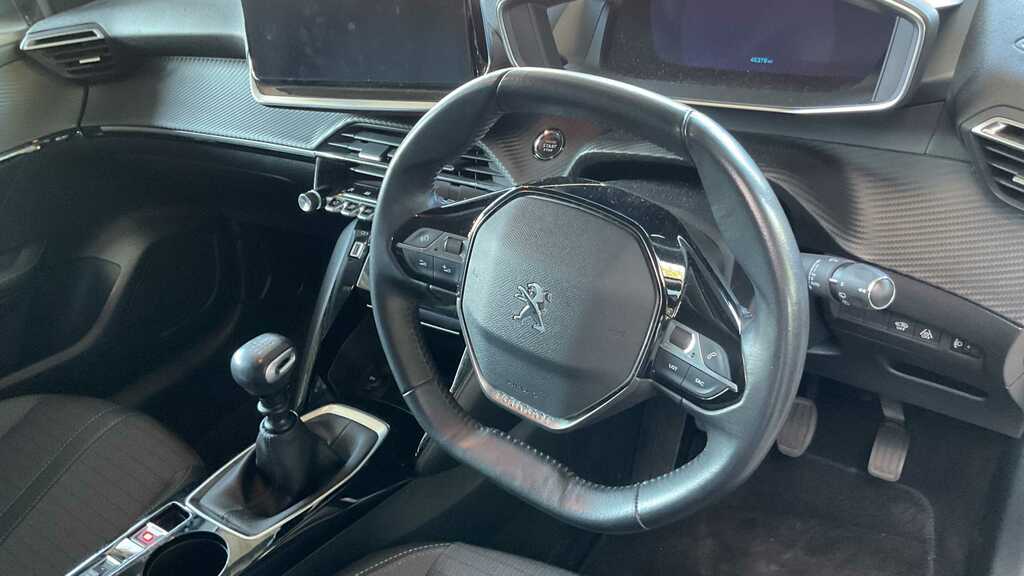 Peugeot 208 Gt 135 Bhp White #4