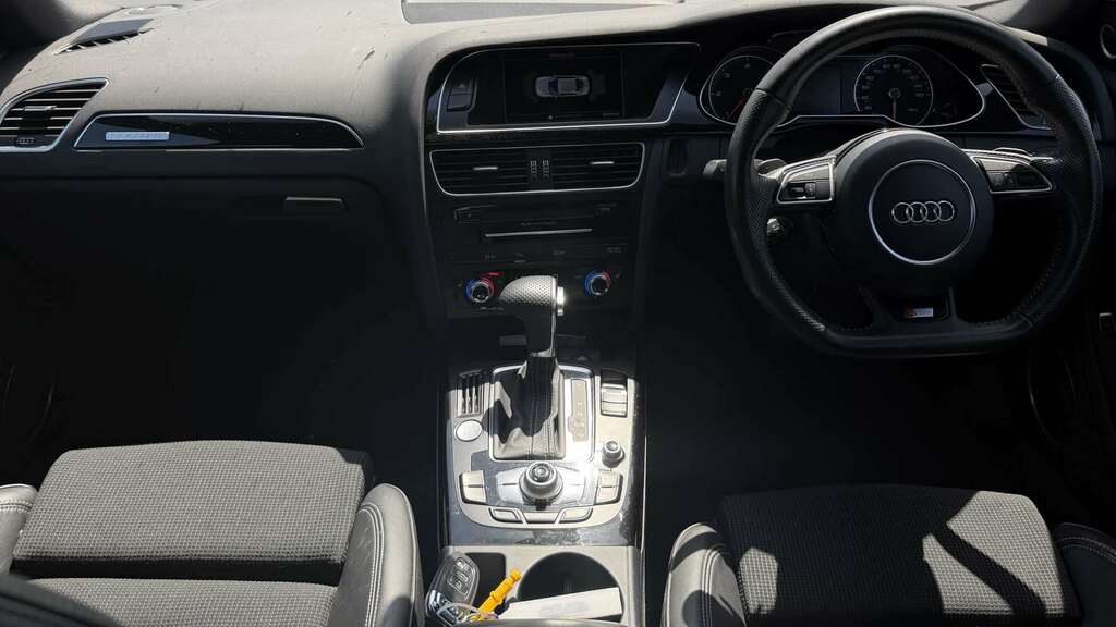 Audi A4 2.0 Tdi 177 Quattro Black Edition S Tronic 201 Grey #4
