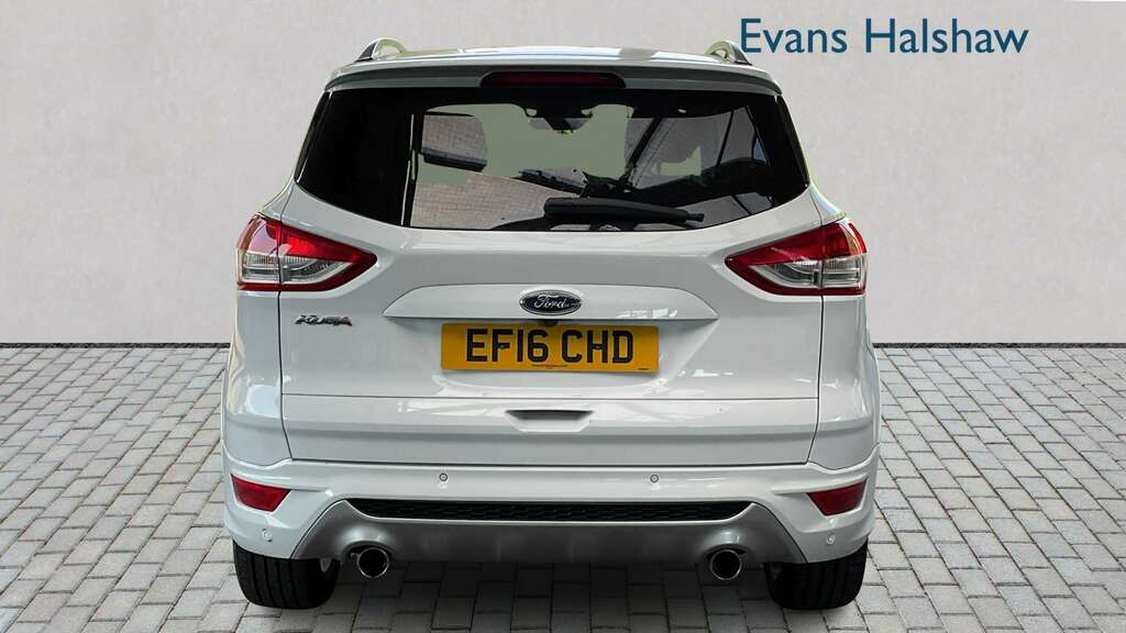 Ford Kuga 2.0 Tdci 180 Titanium X Sport Powershift 2016 White #5