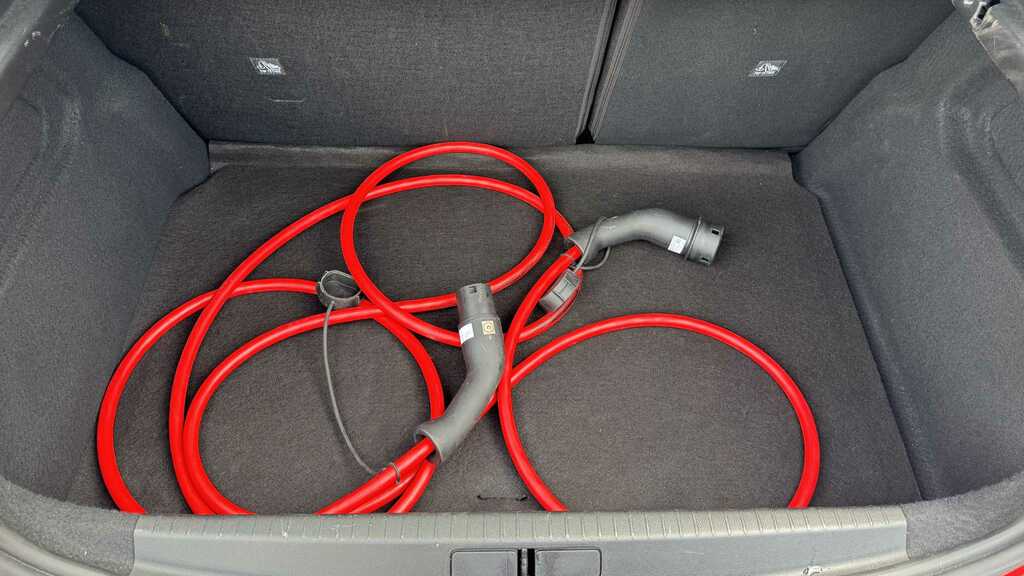 Vauxhall Corsa-e 50 Kwh 136 Ps Design Hatchback A Red #17