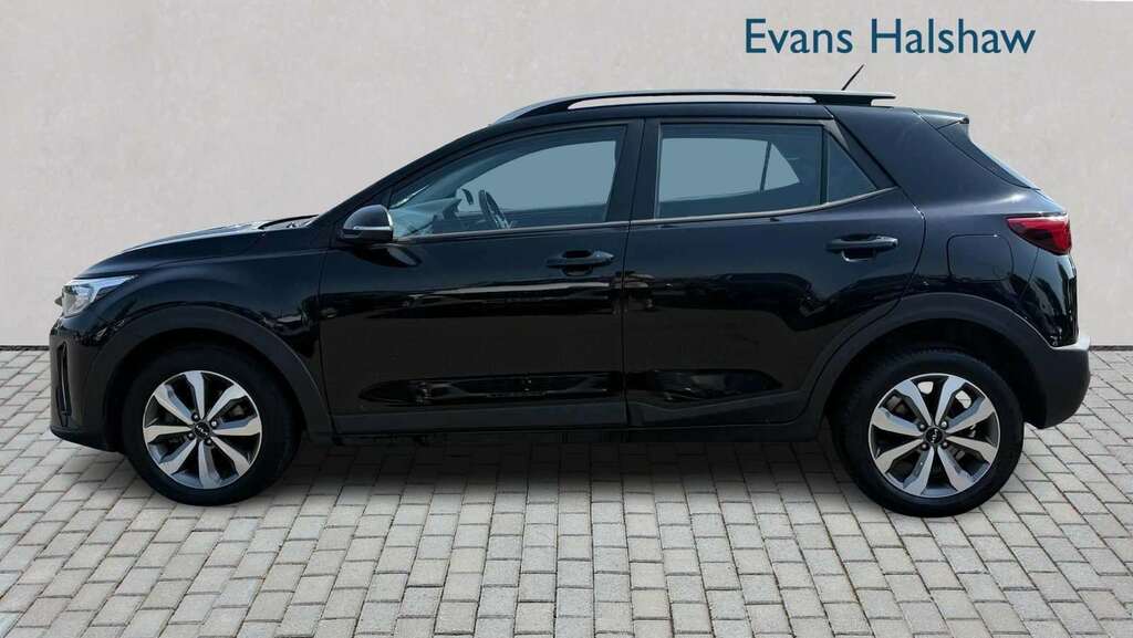Kia Stonic 1.0T Gdi 99 2 2023 Black #5