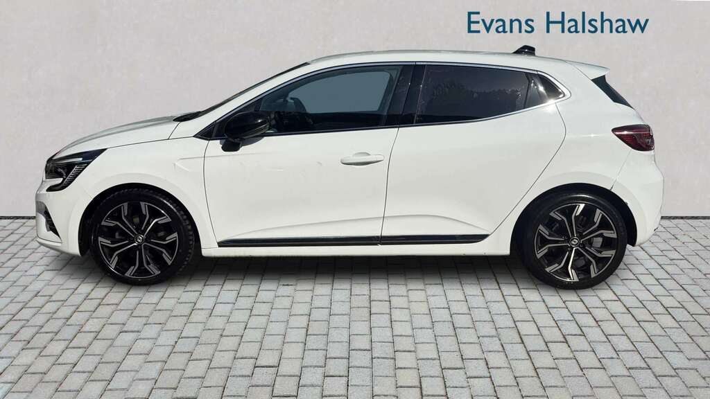 Renault Clio 1.6 E-tech Full Hybrid 145 Techno 2023 FH23VLX White #2