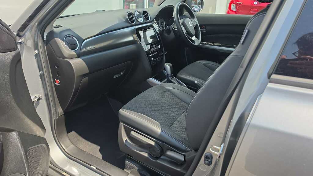Suzuki Vitara 1.0 Boosterjet Sz-t Allgrip Black #12