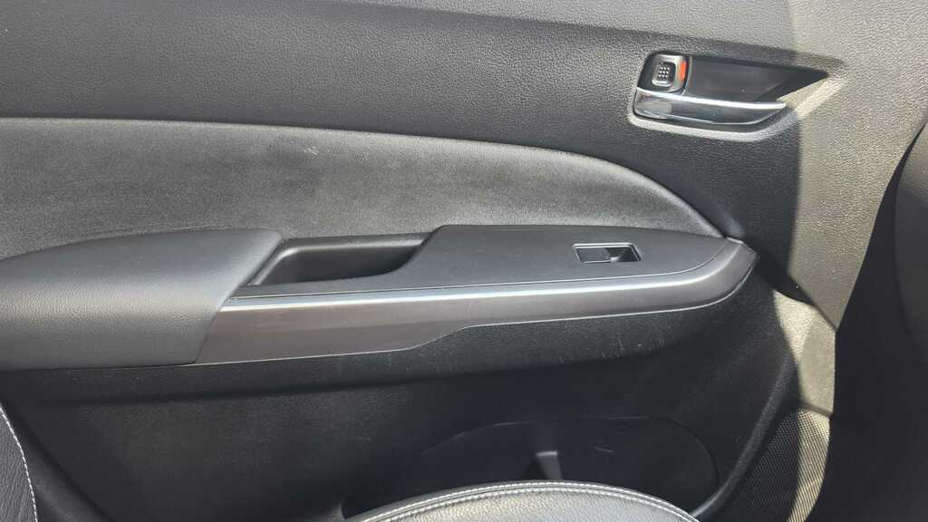 Suzuki Vitara 1.0 Boosterjet Sz-t Allgrip Black #31