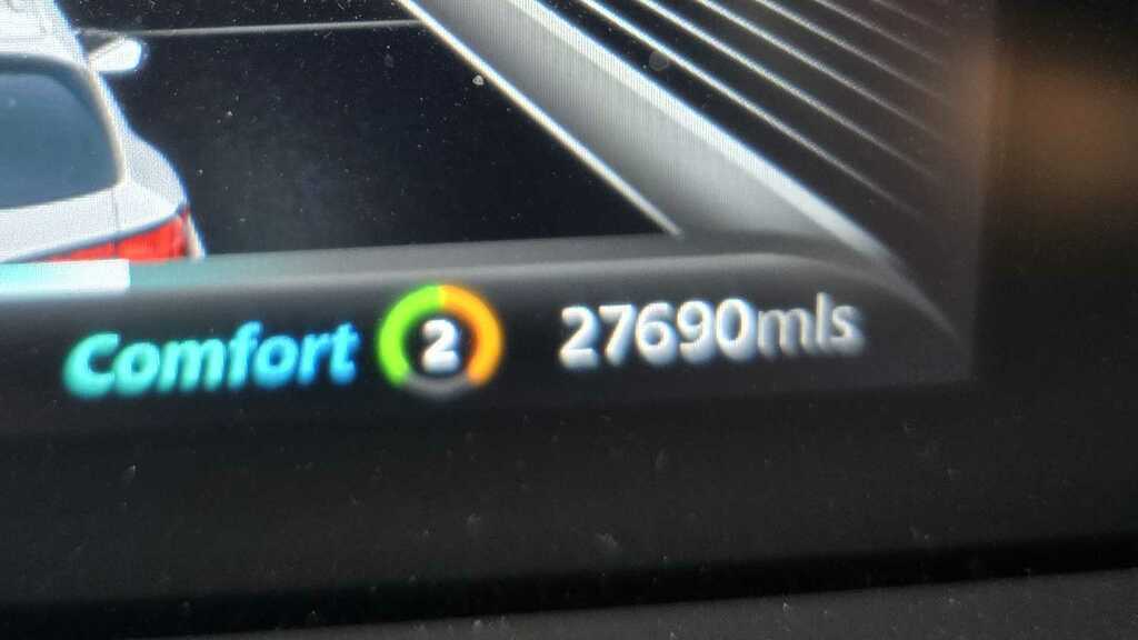 MG MG5 115Kw Trophy Ev Long Range 61Kwh 2023 Red #3