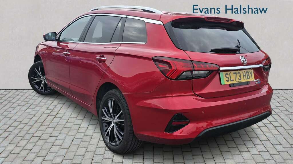 MG MG5 115Kw Trophy Ev Long Range 61Kwh 2023 Red