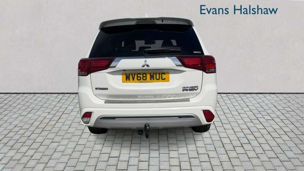 Mitsubishi Outlander 2.4 Phev 4H 2018 White #5