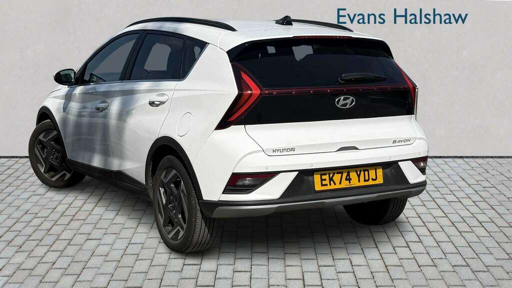 Hyundai Bayon 1.0 Tgdi Premium 2024 White #2