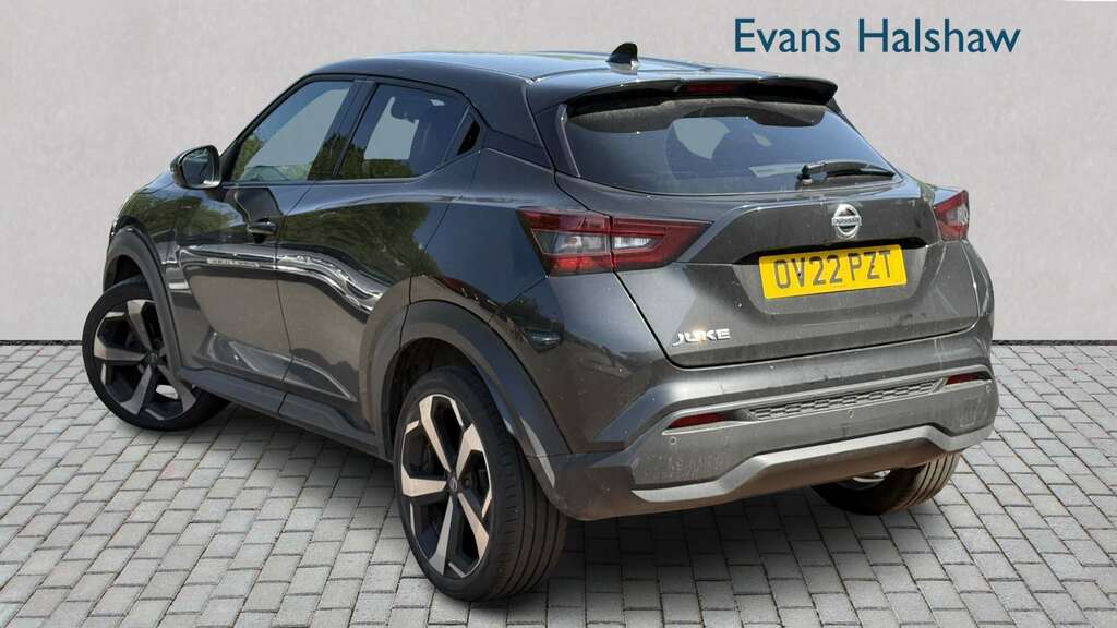 Nissan Juke 1.0 Dig-t 114 Tekna Dct 2022 Black #2