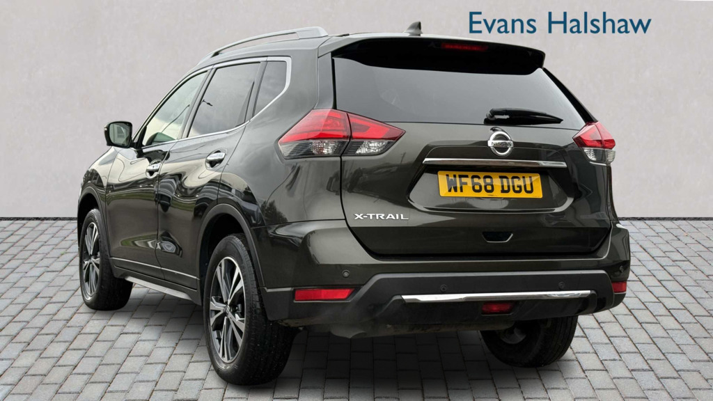 Nissan X-Trail 2.0 Dci N-connecta 4Wd Xtronic 7 Seat 2018 Green #2