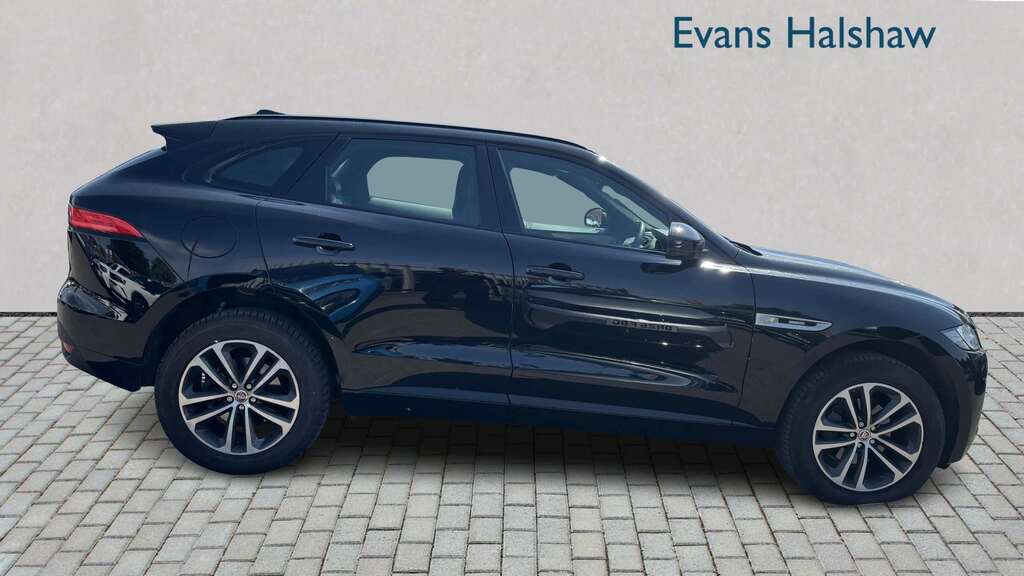 Jaguar F-Pace 2.0D R-sport Awd 2018 Black #3