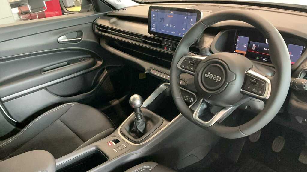 Jeep Avenger 1.2 Altitude 2025 White #5