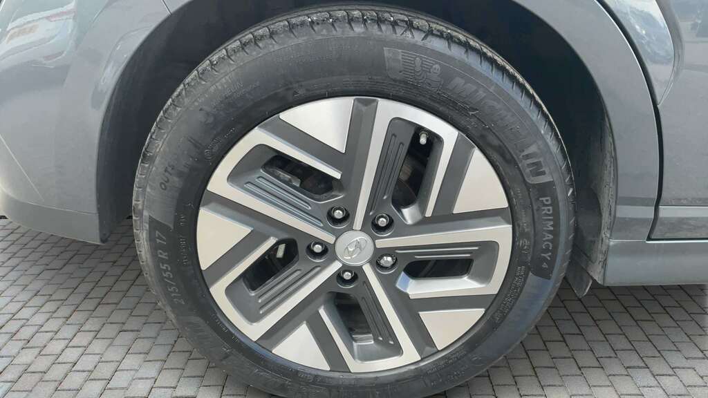 Hyundai Kona 150Kw Ultimate 64Kwh 2023 Grey #4