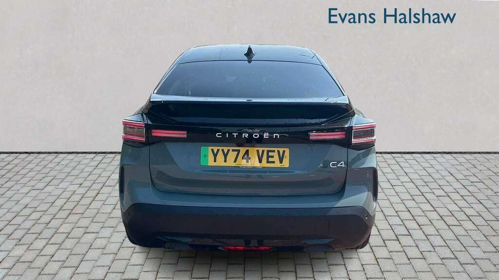 Citroen e-C4 115Kw Max Extended Range 54Kwh 2025 Green #5