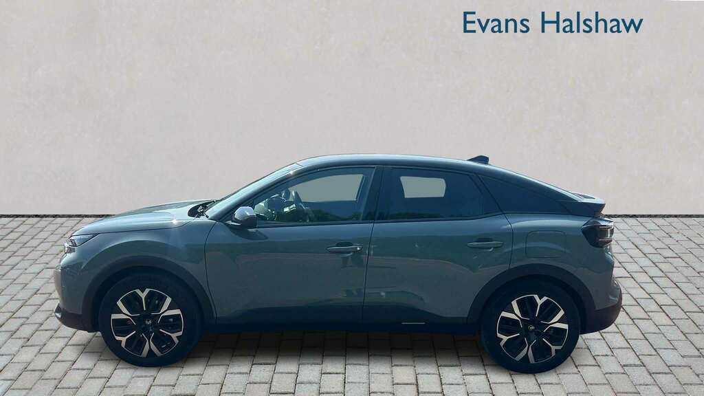 Citroen e-C4 115Kw Max Extended Range 54Kwh 2025 Green #6