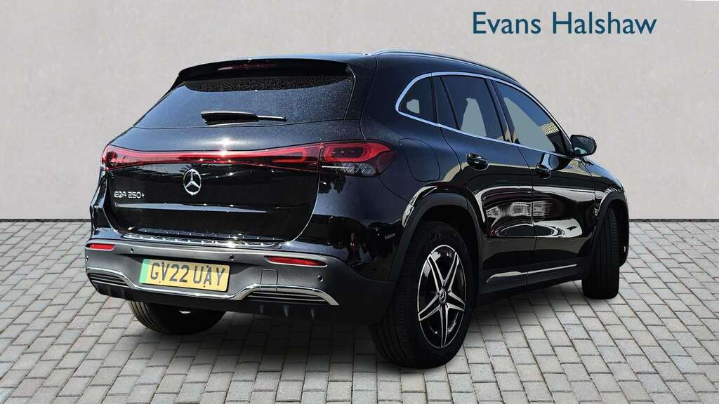 Mercedes-Benz EQA 250 140Kw Amg Line 70.5Kwh 2022 Black #6