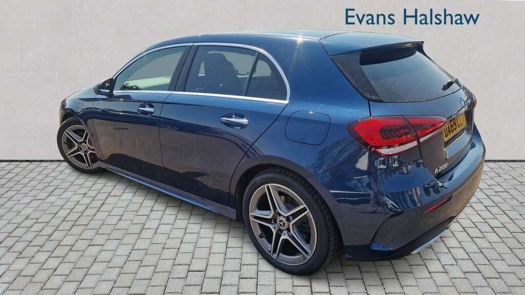 Mercedes-Benz A Class A200 Amg Line Premium 2019 DA69LLT Blue #2