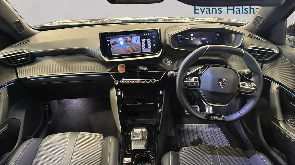 Peugeot e-2008 115Kw Gt 54Kwh 2025  #4