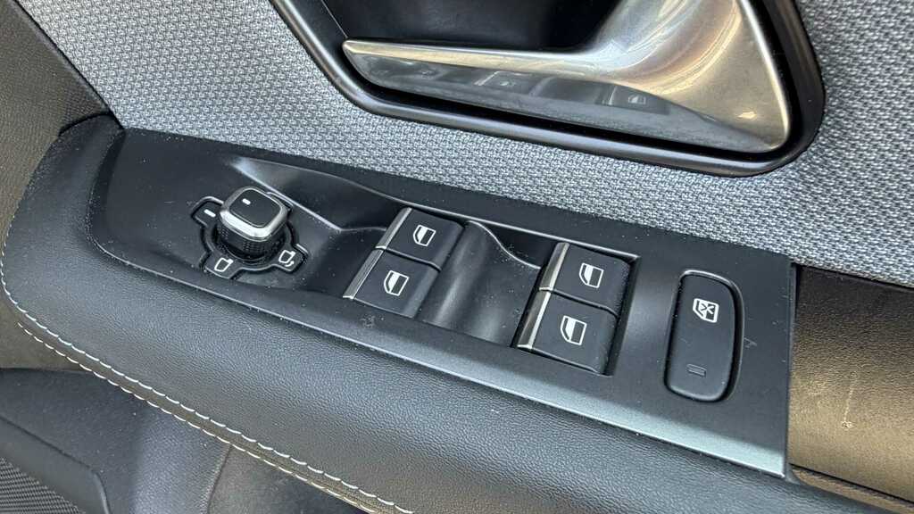 Vauxhall Grandland Ultimate Black #11