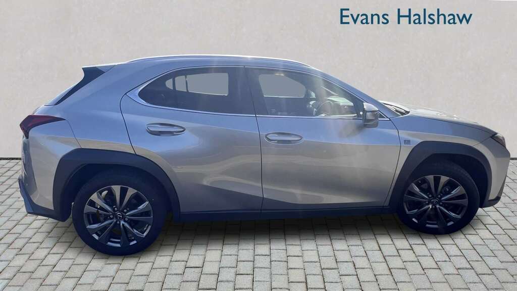 Lexus UX 250H 2.0 F-sport Design Cvt 2023 Silver #3