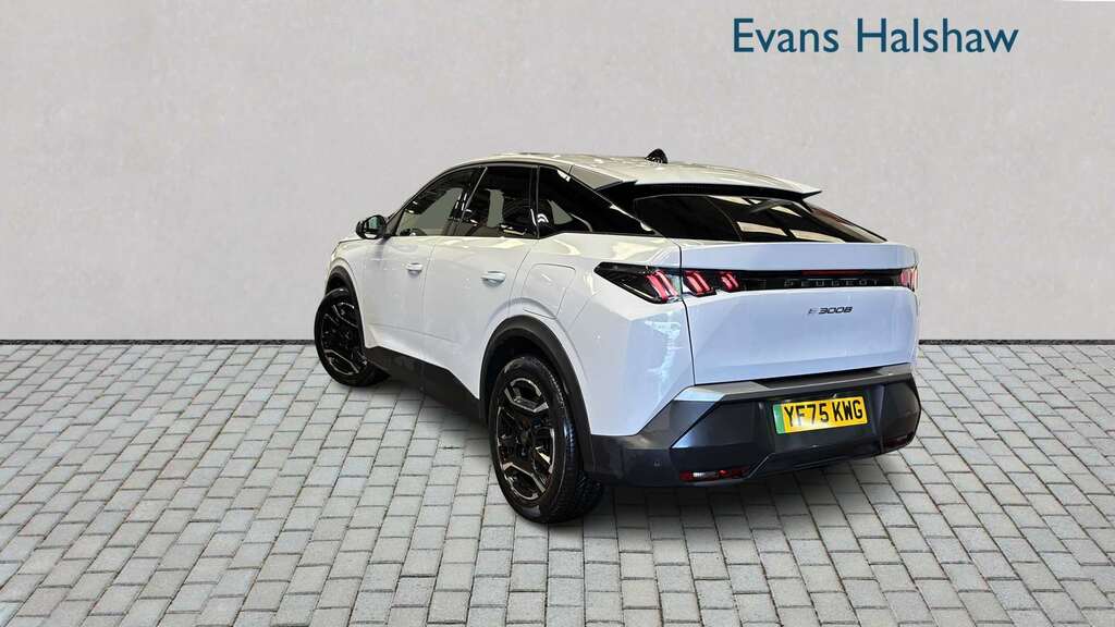 Peugeot 3008 157Kw Allure 73Kwh 2025 YF75KWG White #2
