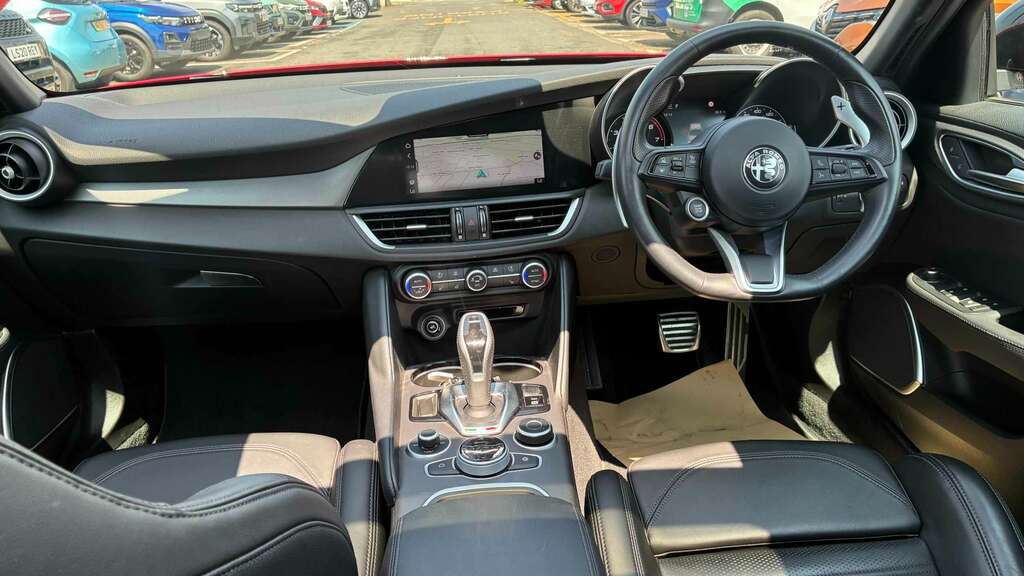 Alfa Romeo Giulia Giulia V6 Bi-t Quadrifoglio Red #9