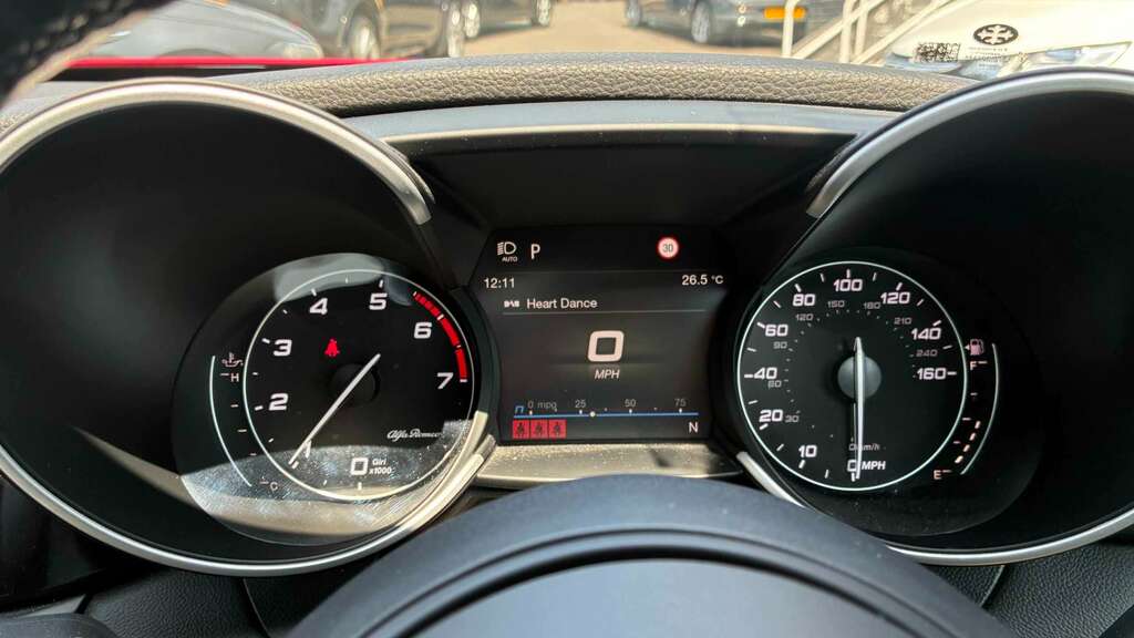 Alfa Romeo Giulia Giulia V6 Bi-t Quadrifoglio Red #17