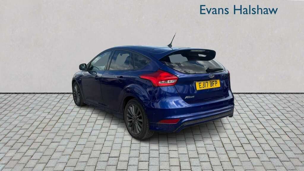Ford Focus 1.5 Tdci 120 St-line 2017 Blue #3
