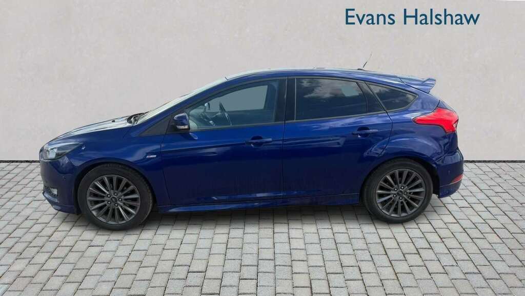 Ford Focus 1.5 Tdci 120 St-line 2017 Blue #2