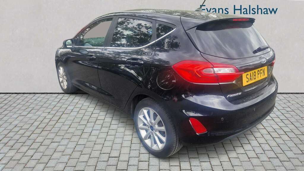 Ford Fiesta 1.0 Ecoboost Titanium 2018 Black #2